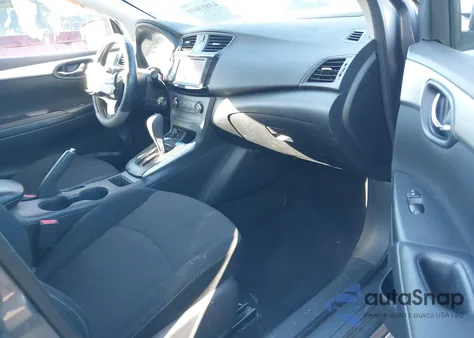 2019 Nissan Sentra S z USA, uszkodzony, nr VIN 3N1AB7AP1KY411678